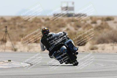 media/Apr-26-2025-BRL Bagger Racing League (Sat) [[9e270f465f]]/3-Super Street Baggers Qualifying/
